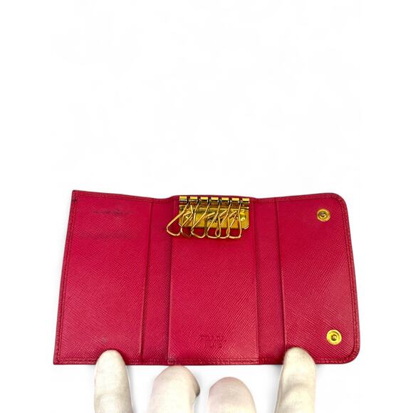 Prada Vintage Y2K Saffiano Leather Key Case - Picture 6 of 6